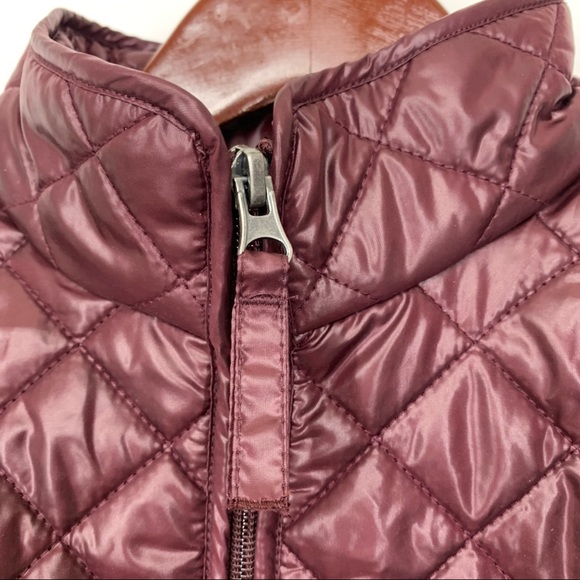 Van Heusen Raisin Plum Purple Lightweight Quilted Vest Understated Puffer Nwt XS - Picture 5 of 14